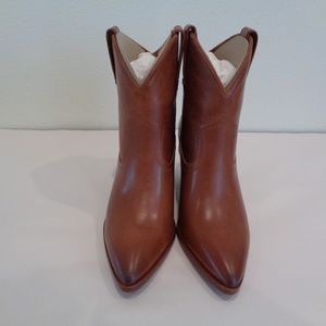 frye faye chevron